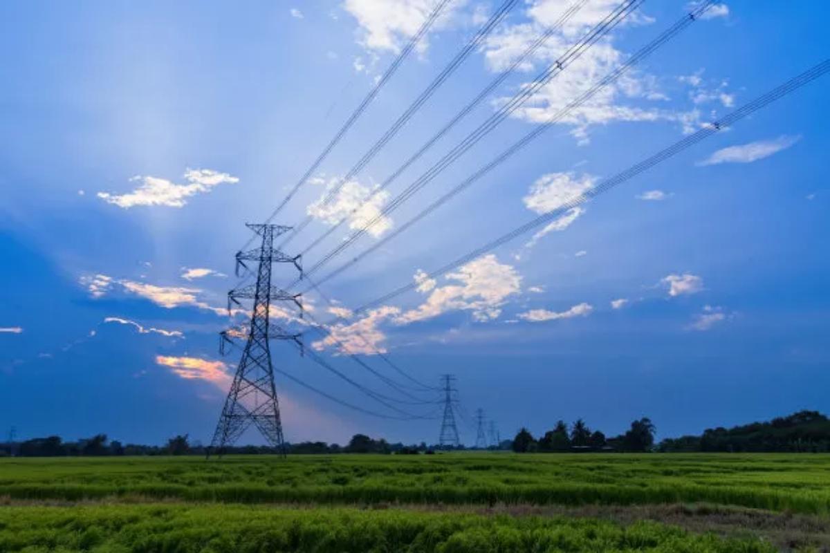 Šiame skyriuje aprašoma, kaip sumontuoti vėjo bokštą